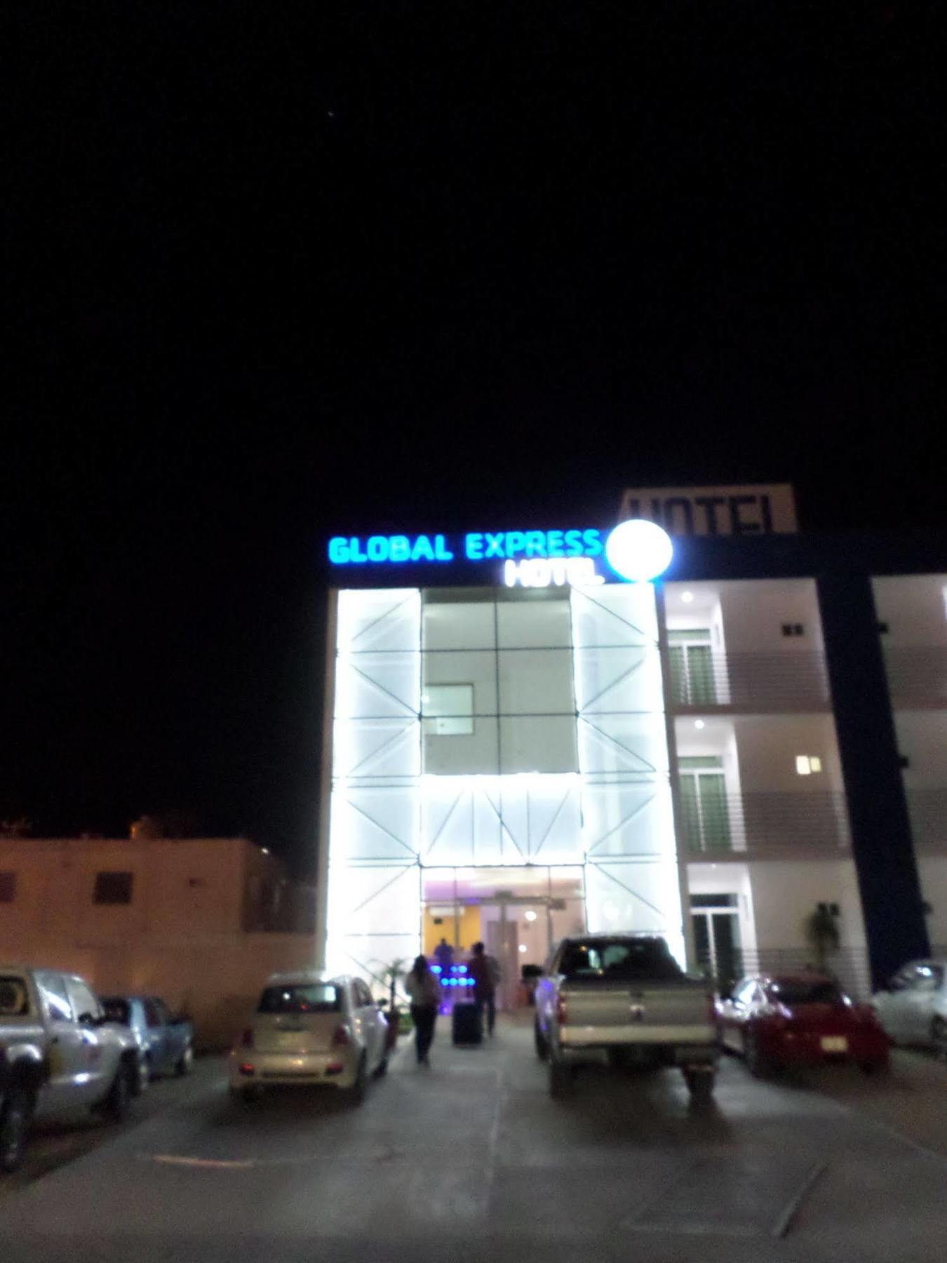 Global Express Hotel Escárcega المظهر الخارجي الصورة