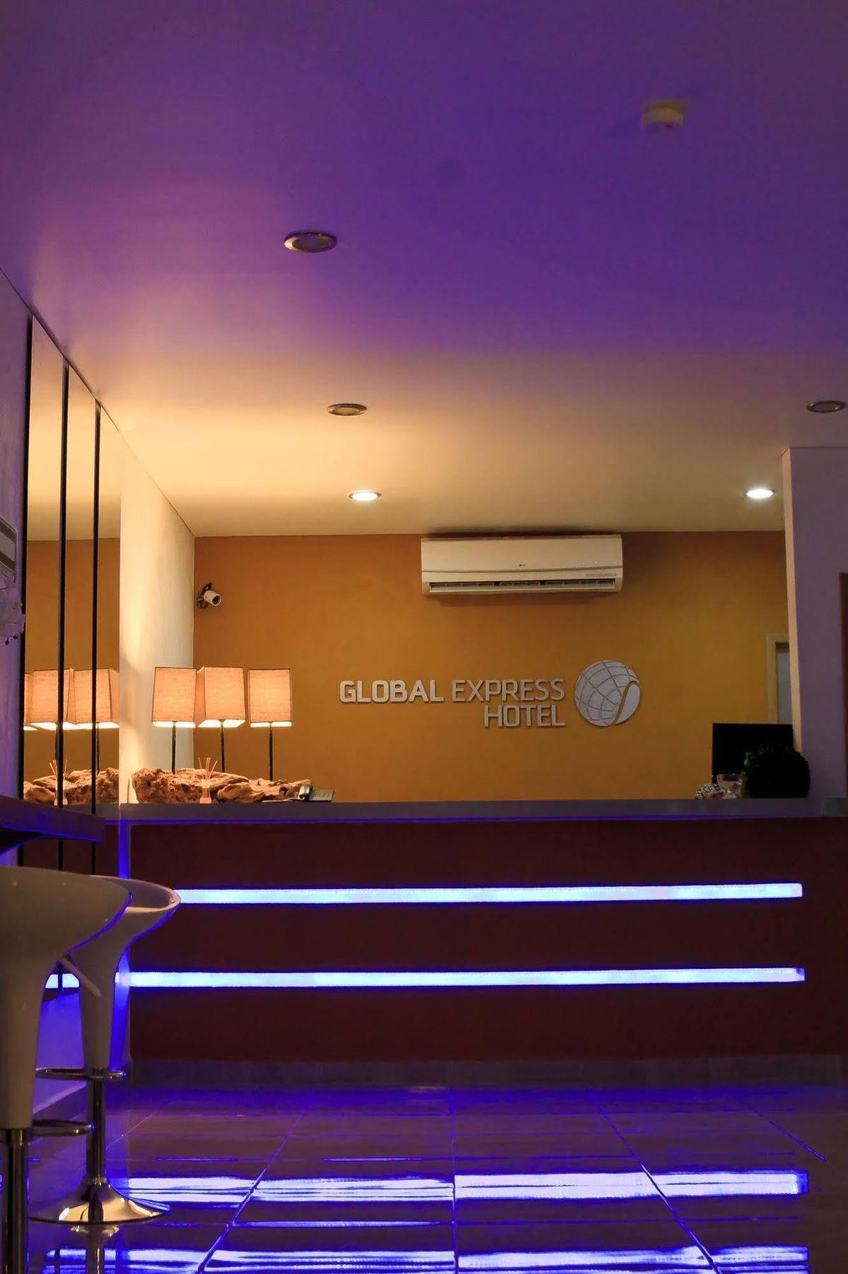 Global Express Hotel Escárcega المظهر الخارجي الصورة