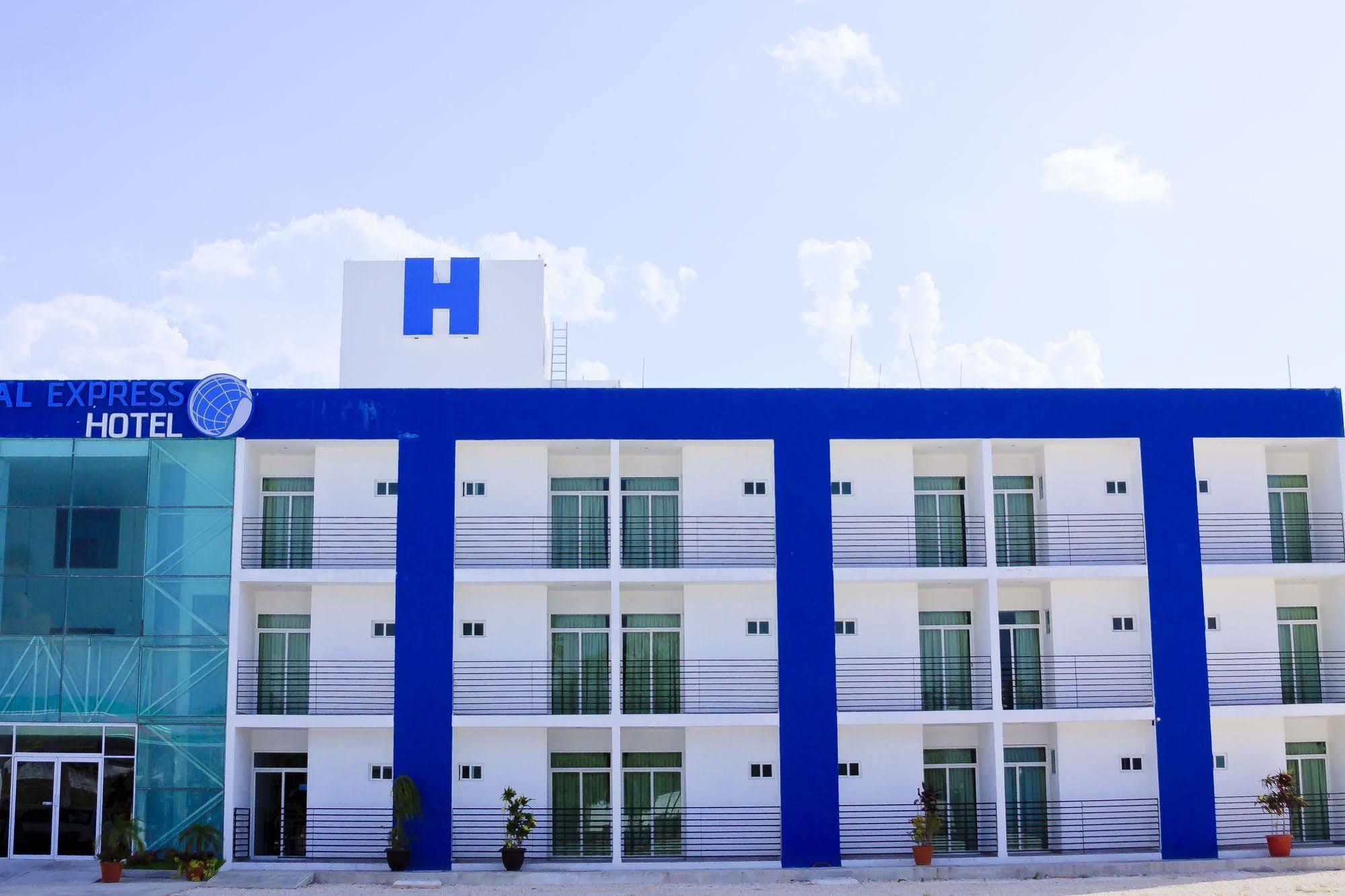 Global Express Hotel Escárcega المظهر الخارجي الصورة